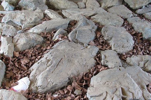 rock fixed stones