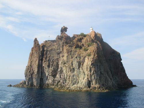 rock sea island
