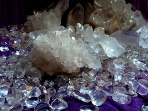 rock crystal double forming clear to white