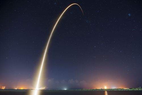 rocket launch night trajectory