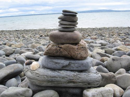 rocks seascapes pebbles