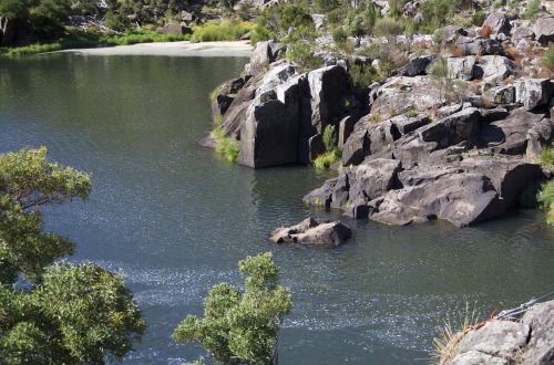 rocks gorge nature