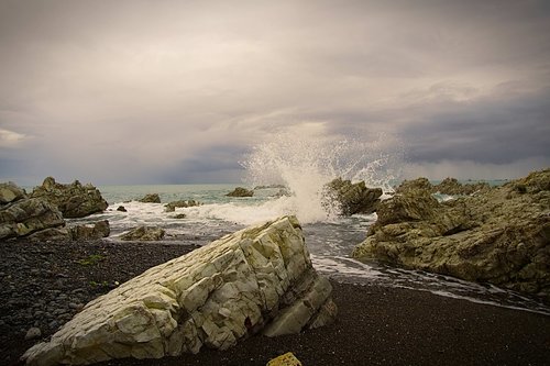 rocks  roche  sea