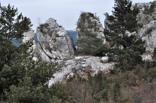 rocks  upland  winter
