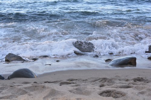 rocks  white  water