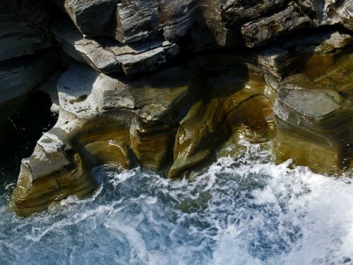 rocky river bed rapids