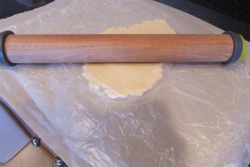 rolling dough rolling pin dough