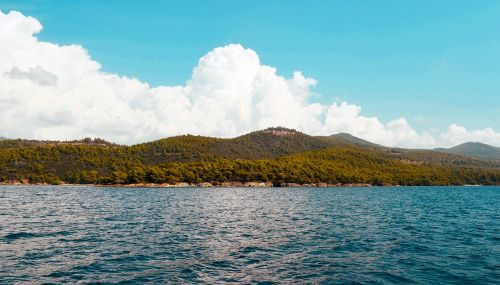 romania lake water