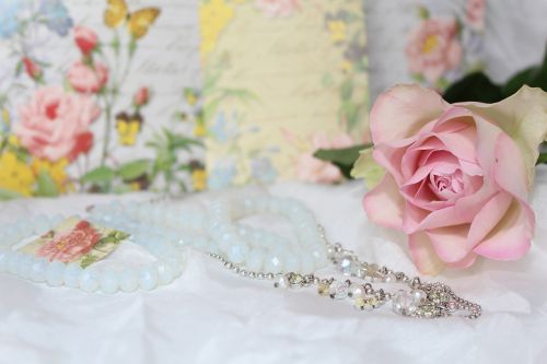 romantic rose jewellery