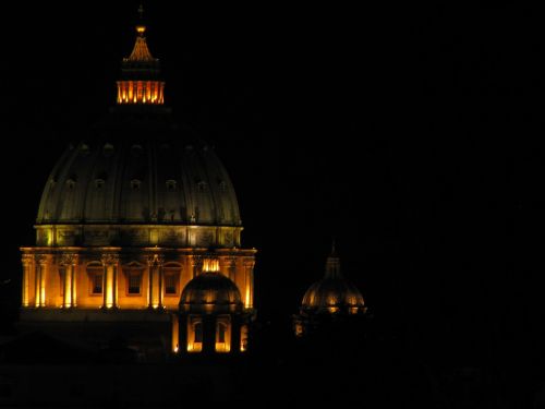 rome st peter's basilica night