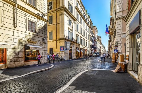 rome street walk