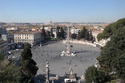 rome piazza del popolo fontana