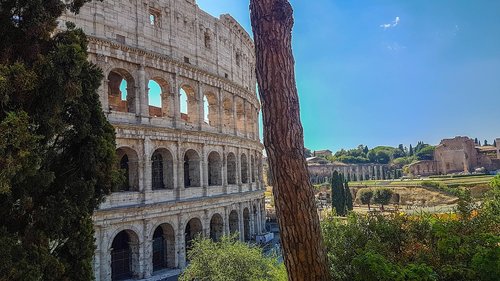 rome  coliseum  italy