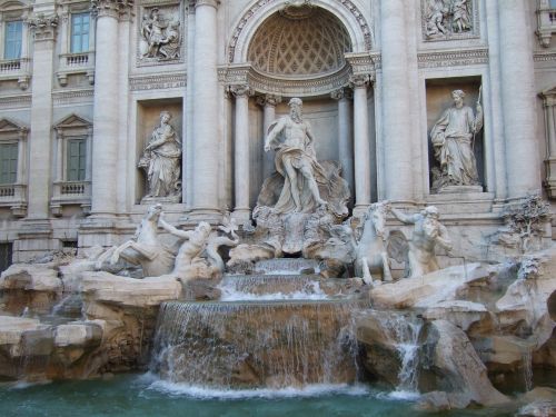 rome trevi fountain italy