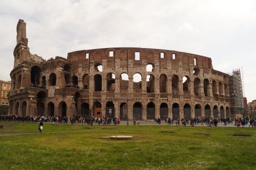 rome colosseum roman holiday