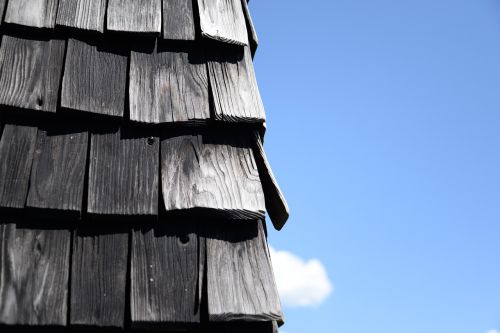 roof shingles old