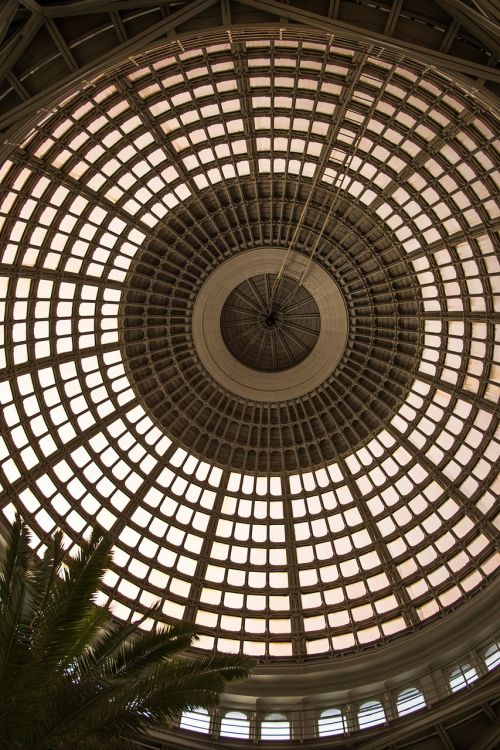 roof building museum