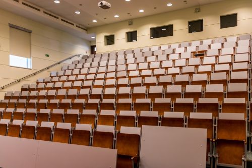 room lecture hall assembly hall