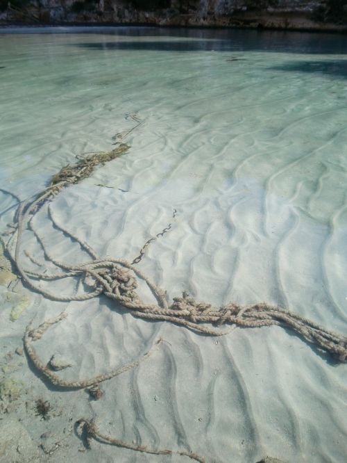 rope dew underwater