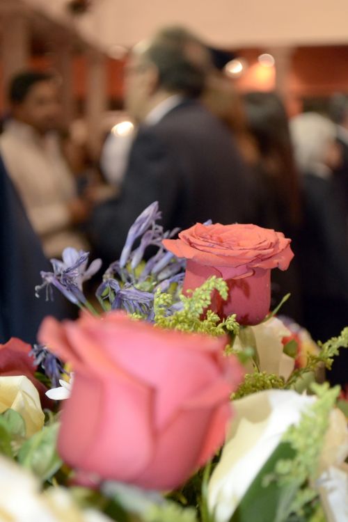 rosa event flower arrangement