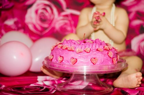 rosa girl cake