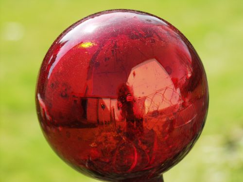 rose ball glass red