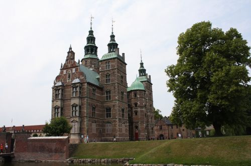rosenborg castle denmark places of interest