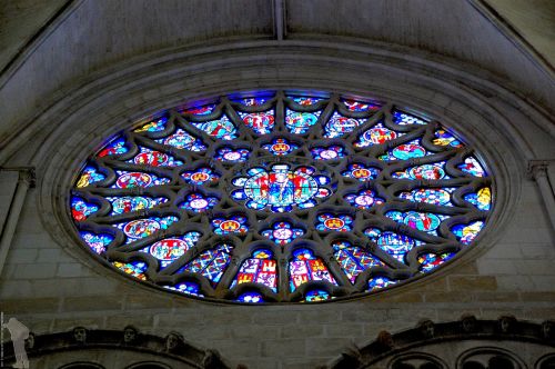 rosette cathedral art