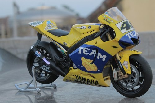 rossi  yamaha  motorcycle