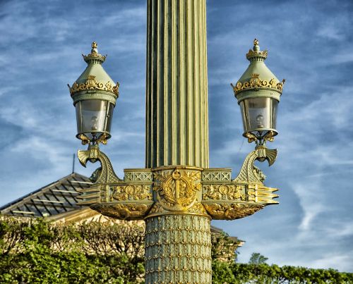 rostral columns lamp post elegant