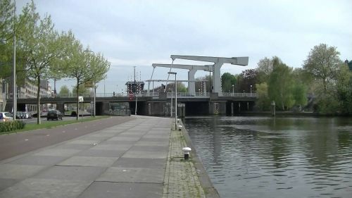 rotterdam water bridge