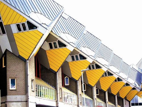 rotterdam cube houses on stilts holland