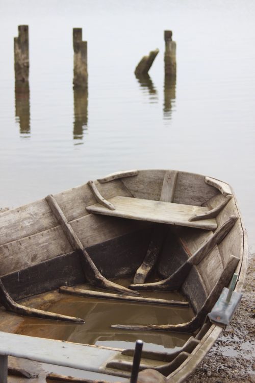 rowing boat boat old