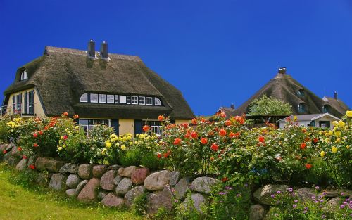 rügen island thatched