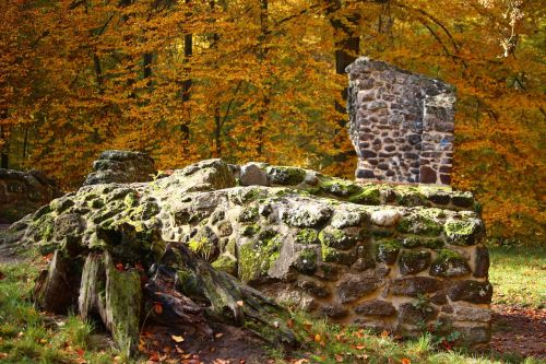 ruin autumn stone wall