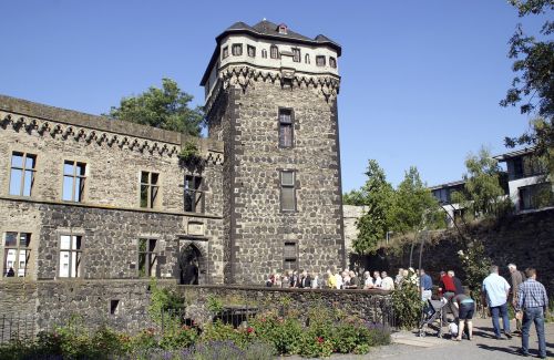 ruin castle fortress