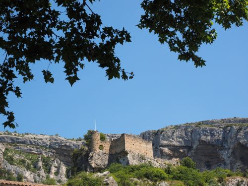 ruin of philippe de cabassolle castle burgruine