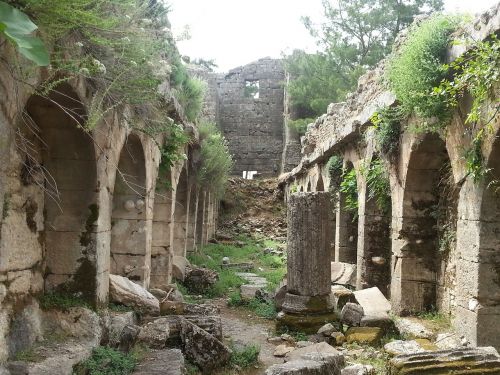 ruins of seleukeia in the year turkey antique