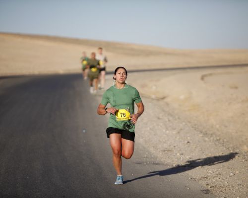 runner marathon military