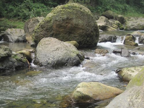 running water emeishan stone