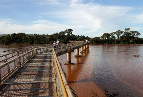 runway iguazú falls argentina