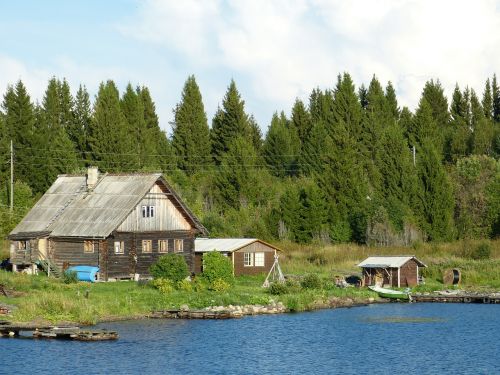 russia river home