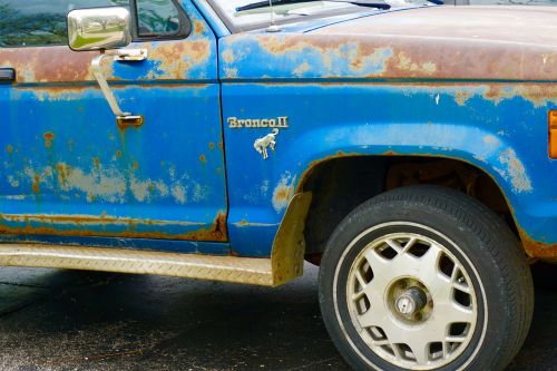 rusty truck old