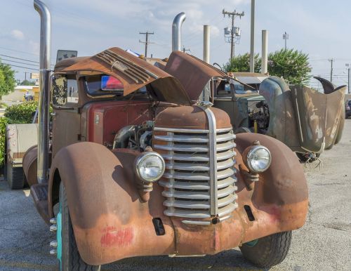 rusty classic car car