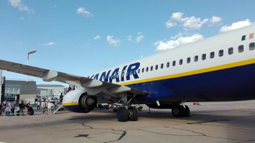 ryanair airport cagliari