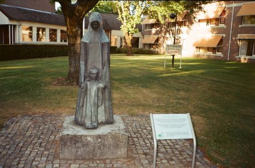 Sculpture In Berghem