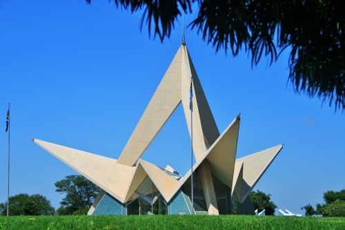 Saaf Memorial, Bay&#039;s Hill