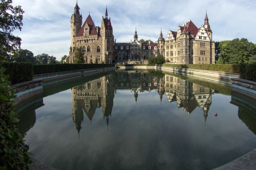 sabine moszna castle