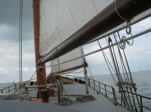 sail wind power ocean