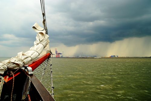 sail storm jade-weser-port